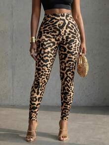 VaVaBold Legging Motif Leopard Nyaman untuk Aktivitas Luar Ruangan, Dalam Ruangan & Liburan, Motif Digital Penuh, Pakaian Musim Gugur untuk Wanita - MultiWarna - View 5