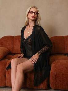 HautHeat Conjunto de pijama con bata y camisón de encaje transparente y patchwork para mujer - Negro - Ver 5