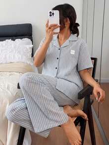 DAZY 2件組條紋開襟短袖上衣與長款睡褲套裝 夏季女款居家睡衣 - 藍色 - 查看 3