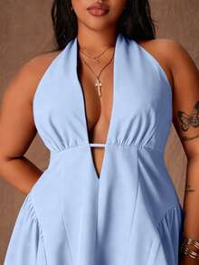 Rustia Gaun Ukuran Plus Minimalis Seksi Hot Girl Fashion Design Deep V Halter Neck Ikat Pinggang yang Melangsingkan - Biru Langit - View 3