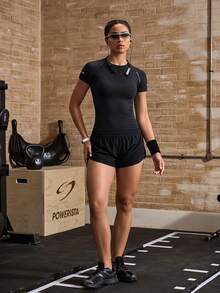 Powerista 女款無縫運動T恤套裝 跑步瑜伽工作室網球健身房 適合室內外日常運動 - 彩色 - 查看 3