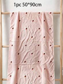 1PC Coral Fleece Embroidered Strawberry Hand Towel Microfiber Solid Color Soft Absorbent Quick Dry Bath Towel Washcloth For Home Bathroom Washroom Couple Use Lightweight Durable Skin Friendly - Pink - View 2