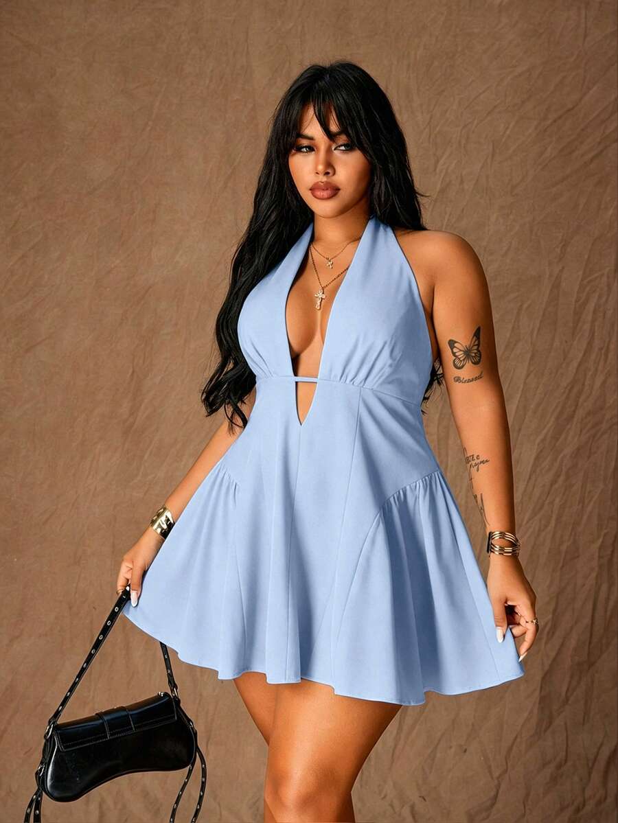 Rustia Gaun Ukuran Plus Minimalis Seksi Hot Girl Fashion Design Deep V Halter Neck Ikat Pinggang yang Melangsingkan - Biru Langit - View 1