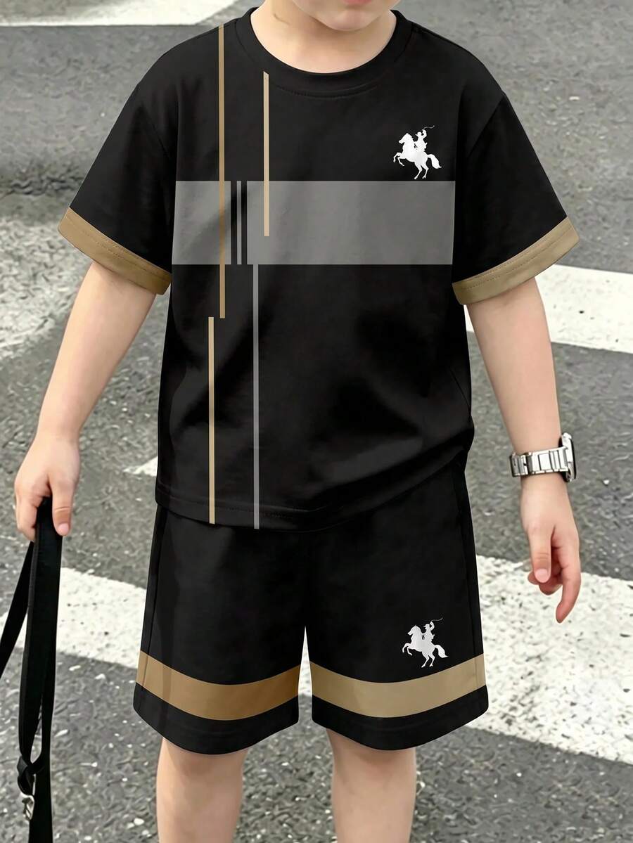 小男孩休閒極簡風T恤套裝,經典酷感配色拼接圖案印花、經典條紋圖案印花、精緻騎士小馬Logo圖案印花,適合返校季 - 彩色 - 查看 1