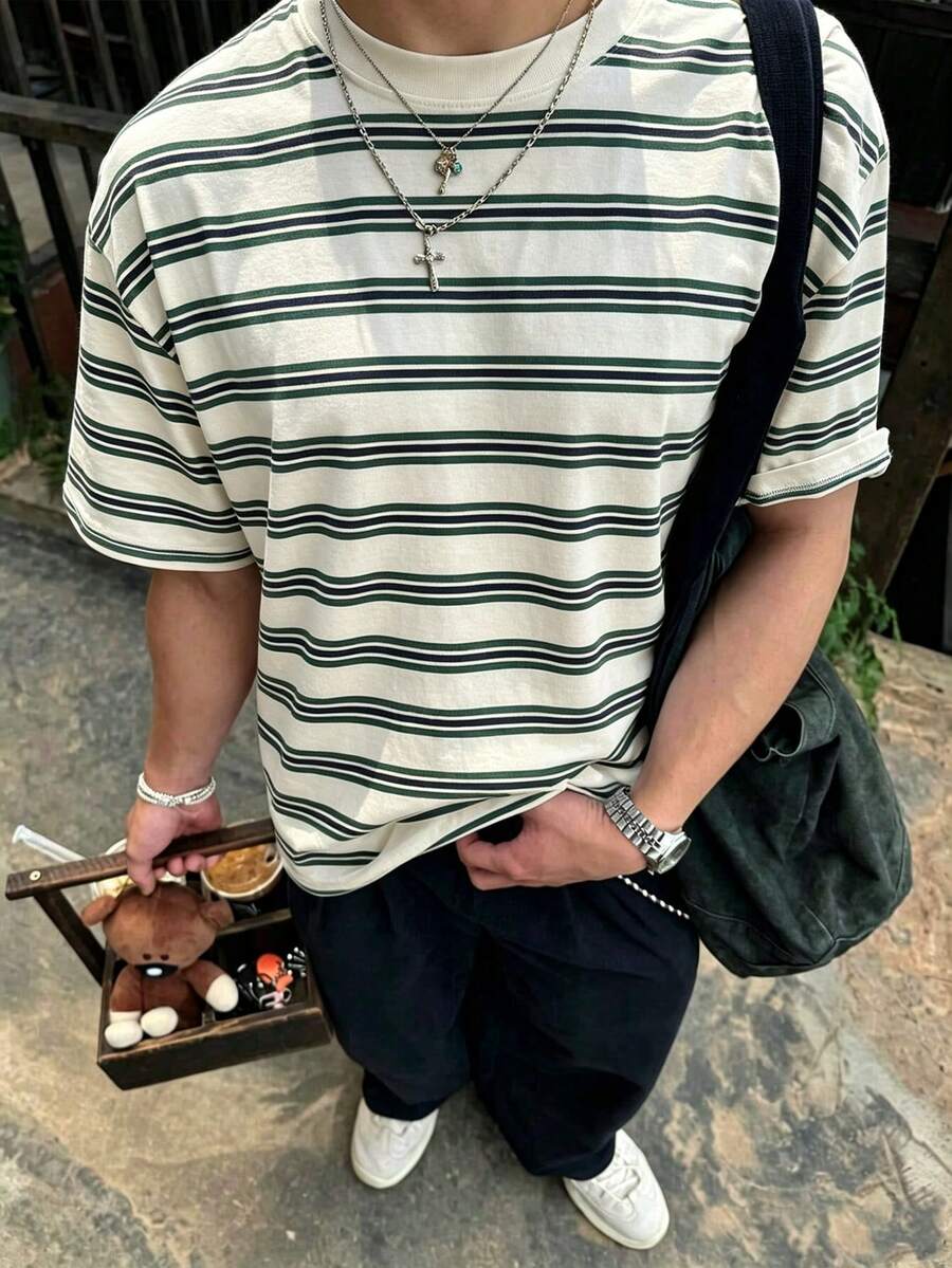 Resyla Men 男士夏季復古條紋街頭風 T 恤,淺藍黃黑配色拼接寬鬆短袖 T 恤 - 彩色 - 查看 1