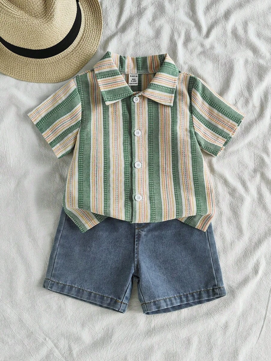 SHEIN Vintaside Kids 男婴春夏休闲装:条纹短袖 Polo 衫和时尚水洗牛仔短裤套装,适合居家、度假、与朋友聚会 - 彩色 - 查看 1
