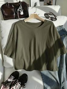 Comfortcana Solid Olive Green Dropped Shoulder Casual Cropped Plus Size T-Shirt - Army Green - View 6