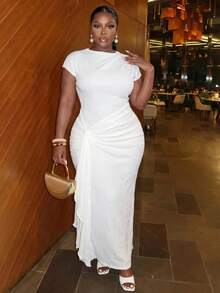 Veslaya New Spring/Summer Style Elegant Business Casual For Parties Dinner Formal Dates Wedding Slim Fit Solid All White Semi-Sheer Boat Neck Plus Size Dress - White - View 11