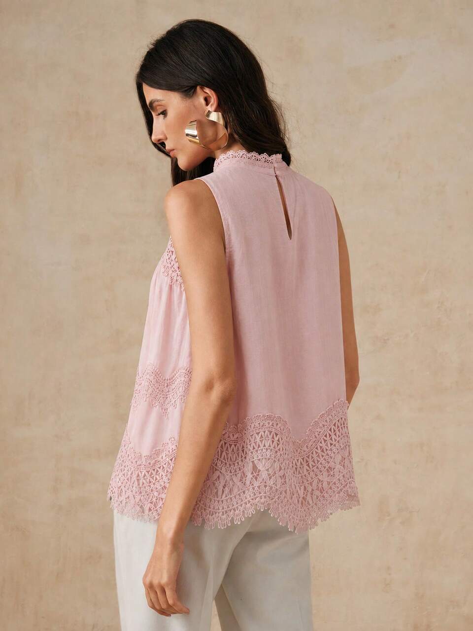 Anewsta Summer New Fashion Elegant Hollow Asymmetrical Lace Patchwork Small Stand Collar Sleeveless Top