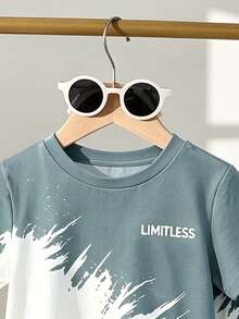 Young Boy Letter Print Colorblock Short Sleeve T-Shirt And Shorts Set - Multicolor - View 4
