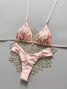 Swim MOD 2件套 春夏度假款 隨機印花櫻桃飾品掛脖三角杯比基尼上衣與比基尼褲 女款性感泳衣 - 淺粉色 - 查看 1
