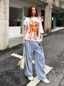 K-Vae Camiseta de mujer estilo dulce y fresco con estampado de leopardo y gráfico de poni, hombro asimétrico, manga corta holgada, top casual versátil y estilizante - Blanco - Ver 6