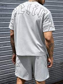 SLATEMANN 男士字母印花短袖T恤與短褲休閒日常套裝 - 淺灰色 - 查看 2