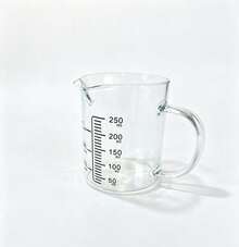 Taza de medición de vidrio resistente a altas temperaturas con escala y asa - transparente - Ver 8