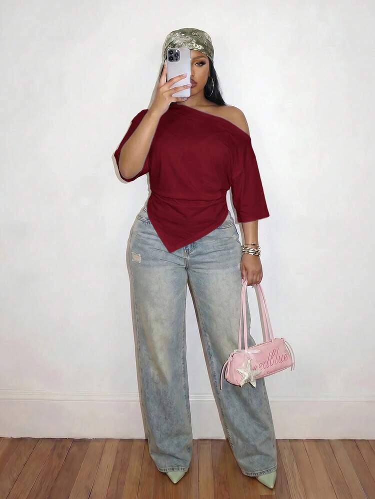 Slaydiva 2026 Spring/Summer Women's Plus Size New Music Festival Anniversary Asymmetric Hem Ruched Asymmetric Neck Fashion T-Shirt - Burgundy - View 3