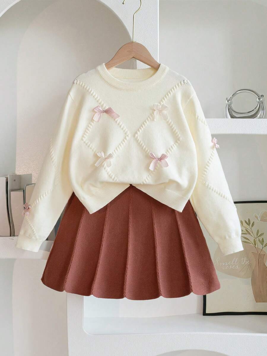 SHEIN Genkimix Kids 青少年女孩冬季針織兩件套,可愛3D蝴蝶結毛衣搭配百褶裙,優雅可愛 - 棕色 - 查看 1