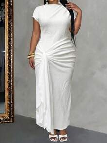 Veslaya New Spring/Summer Style Elegant Business Casual For Parties Dinner Formal Dates Wedding Slim Fit Solid All White Semi-Sheer Boat Neck Plus Size Dress - White - View 7