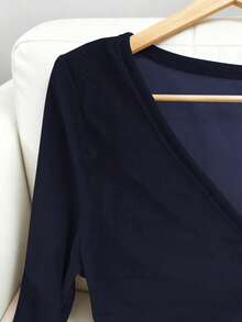 Franclia Elegant Casual Velvet V-Neck Long Sleeve T-Shirt, Champagne Color, Autumn/Winter - Navy Blue - View 3