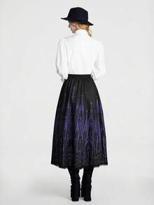 Breakform Rok Wanita Kasual Punk Gothic Bermotif Bunga dan Mengembang - Hitam - View 2