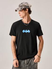 Strevion Men's Minimalist Batman Logo Print Round Neck Short Sleeve T-Shirt, Summer - Black - View 2