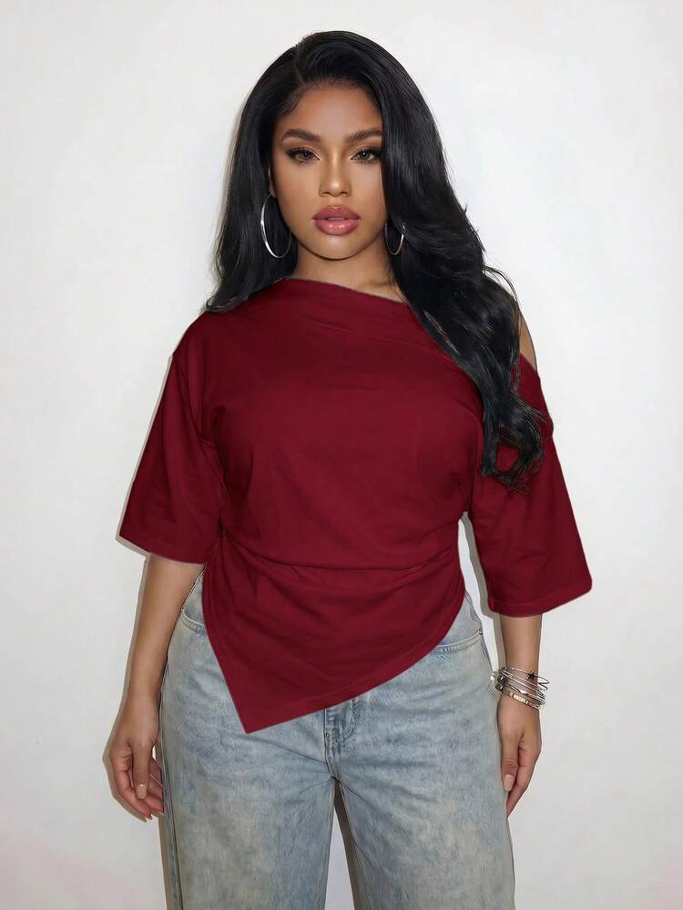 Slaydiva 2026 Spring/Summer Women's Plus Size New Music Festival Anniversary Asymmetric Hem Ruched Asymmetric Neck Fashion T-Shirt - Burgundy - View 7