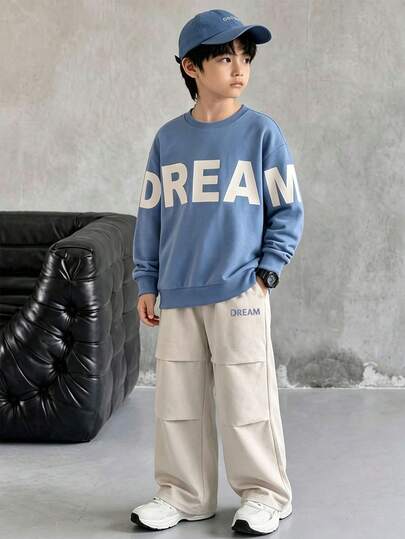 2点セット 男の子 春/秋 長袖 ワイドレッグ カーゴパンツ & クルーネック トップス 大きなプリント ベージュ カーゴ ワイドレッグパンツとの組み合わせで完璧なマッチ & フレッシュでミニマルなカジュアルボーイズアウトフィット