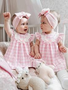 SHEIN Vintaside Kids 女嬰可愛白色黃色條紋蝴蝶結印花圓領無袖寬鬆版型柔軟面料洋裝 - 淺粉色 - 查看 6