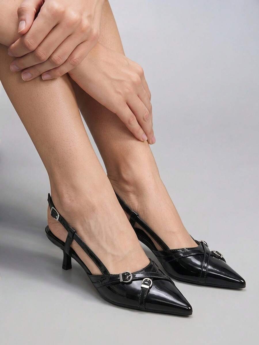 CUCCOO GRLICON 黑色漆皮尖頭露背涼鞋女款,復古交叉扣高跟通勤鞋 - 黑色 - 查看 1