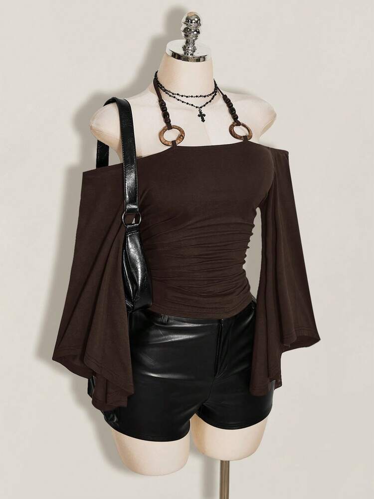 SHEIN ICON Y2K復古條紋掛脖喇叭袖時尚T恤，前衛街頭風休閒喇叭袖掛脖條紋針織上衣 - 棕色 - 查看 3