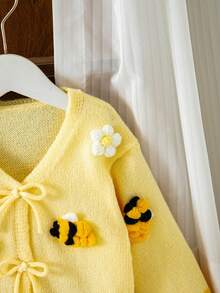 SHEIN 女童針織撞色V領3D花朵休閒開襟衫 - 彩色 - 查看 6