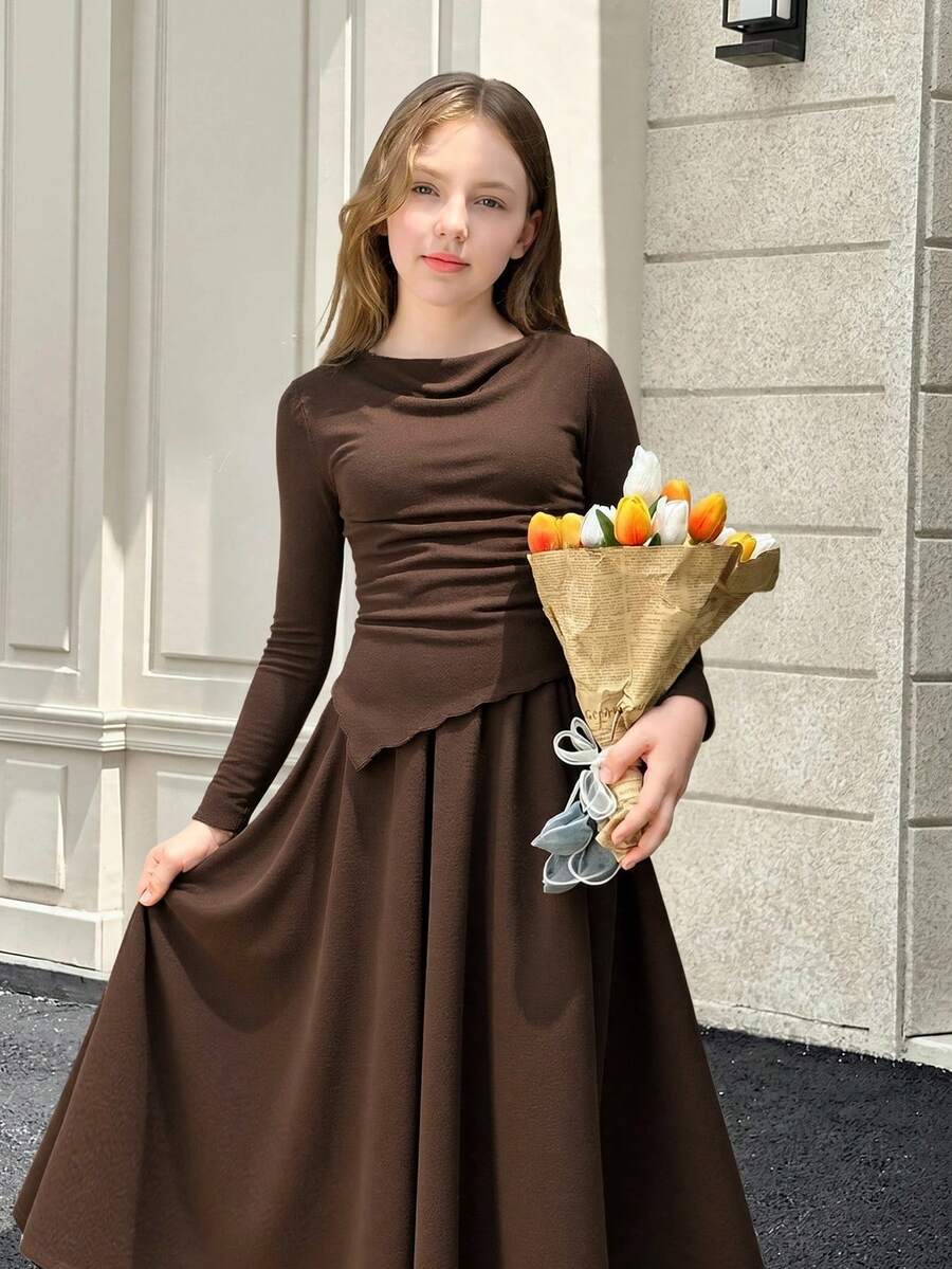 SHEIN Tween Girl 两件套咖啡棕色罗纹不对称下摆长袖上衣搭配 A 字中裙,优雅复古风格,适合外出和派对毕业礼服,休闲日常穿着 - 棕色 - 查看 1