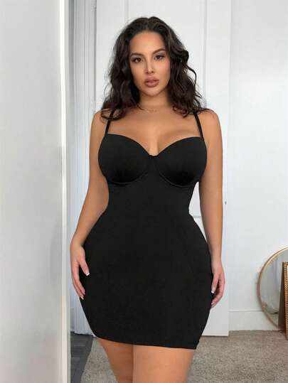 SHEIN SXY Plus Size Women's Solid Color Sleeveless Bodysuit
