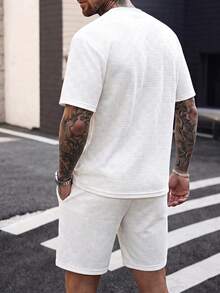 Manfinity CasualCool Men's Solid Color Short Sleeve T-Shirt And Shorts Set - White - View 2