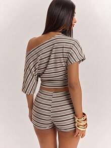 SHEIN BAE 女款條紋拼色不對稱單肩上衣與短褲休閒日常兩件套 - 彩色 - 查看 2