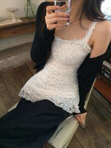 DAZY Tank Top Wanita dengan Hiasan Renda Bergelombang, Gaya Korea Musim Semi/Panas - Putih - View 5