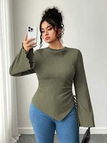 Elenzga Plus Size Solid Color Bell Sleeve Asymmetric Hem T-Shirt - Olive Green - View 4