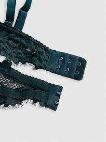 ROMWE Goth Floral Lace Eyelash Trim Underwire Triangle Cup Bra - Dark Green - View 4