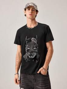 Strevion Men's Minimalist Batman Logo Print Round Neck Short Sleeve T-Shirt, Summer - Black - View 3