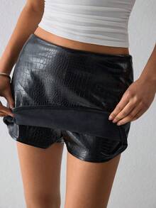 ATUI Studio Women's Textured Faux Leather Low Rise Shorts – Pull On Bottoms, Everyday Essential For Fall, Daily & Work - Black - View 2