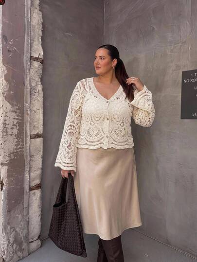 SHEIN CURVE+ Plus Size Women's Early Autumn Casual Hollow Crochet Cardigan