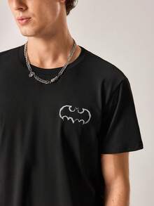 Strevion Men's Summer Fashion Batman Smoke Pattern Graphic Print Short Sleeve T-Shirt And Shorts 2-Piece Casual Everyday Set - Black - View 8