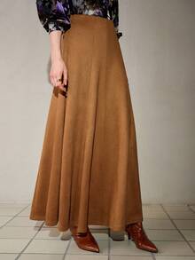 MOTF PREMIUM ELEGANT SUEDE-LIKE FLARED LONG SKIRT, AUTUMN/WINTER - Khaki - View 4