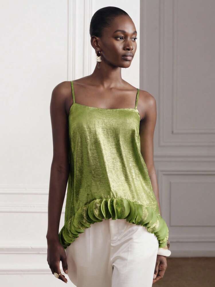 Aveloria Modichic 女款 A 字版型荷葉邊金屬感細肩帶方領雙層荷葉拼接優雅雞尾酒會夜店上衣 橄欖綠 聖誕夏季 - 綠色 - 查看 6