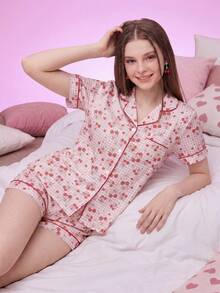 Notgurli Conjunto de pijama de 2 piezas para mujer con estampado de cerezas y cuadros rosas, satén, solapa y manga corta, ropa de descanso casual para vacaciones - Multicolor - Ver 7