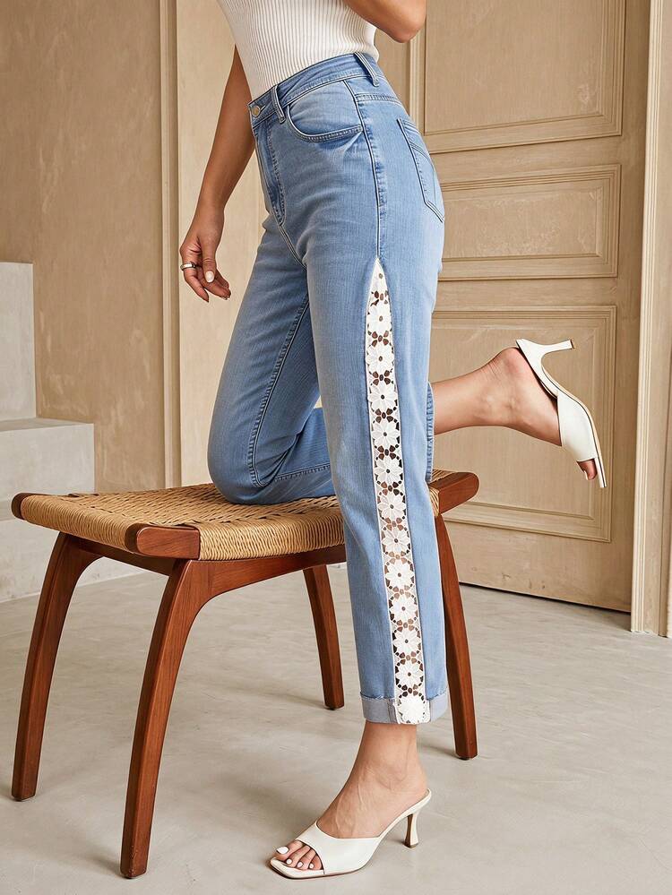 Selenza Petite Celana Jeans Denim Kasual Wanita untuk Sehari-hari dengan Saku, Kancing, dan Patchwork Renda - Biru - View 9
