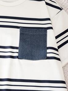 SHEIN Mirajuku 青少年男童时尚条纹印花T恤和牛仔短裤套装，夏季 - 藍色 - 查看 5