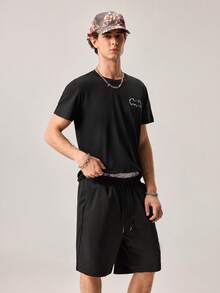 Strevion Men's Summer Fashion Batman Smoke Pattern Graphic Print Short Sleeve T-Shirt And Shorts 2-Piece Casual Everyday Set - Black - View 6