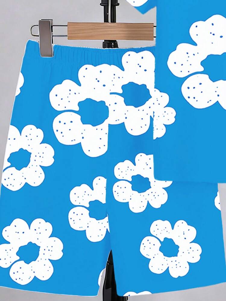 SHEIN Coolqubz Boys' Summer Casual Aqua Blue T-Shirt And Shorts Set,City Break Fashionable Large White Flower Print Refreshing Creative Daily Wear Outfit - Multicolor - View 6