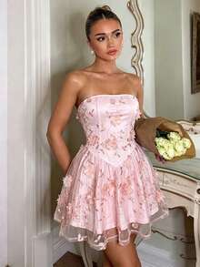 Glamine Charm Women's 3D Embroidered Bandeau Backless Dress - Pink - View 2