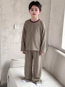 Dazy Kids 青少年男孩圓領條紋拼色長袖上衣與休閒長褲家居服套裝 - 棕色 - 查看 5